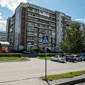Shakhtyorov Avenue, 20, : foto