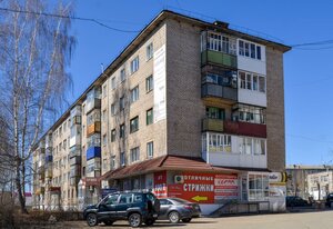 Ulitsa Neftyanikov, 6, Chernushka: photo