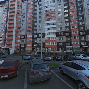 Тюмень, Улица Николая Семёнова, 31к2: фото