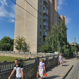 Vulytsia Obolonia, 47, : foto