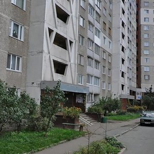 Akademika Hlushkova Avenue, 27, Kyiv: photo