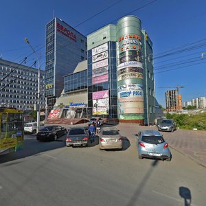 Новосибирск, Красный проспект, 182: фото
