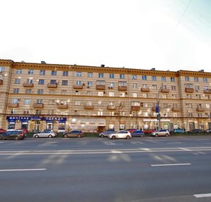 Валова 11. Валовая ул, дом 11/19. ВКУСВИЛЛ, Москва, Валовая улица 11/19. Москва Валовая улица 11/19 Samsung. Улица Валовая 11/19 Москва н.