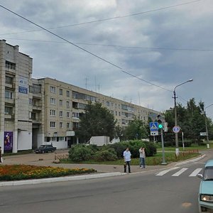 Тихвин, 3-й микрорайон, 5: фото