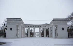 Цимлянск, Площадь Победы, 1: фото