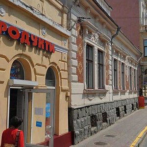 Universytetska vulytsia, 38, : foto