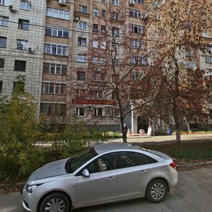 Ulitsa Bratyev Korostelyovykh, 140, : foto