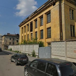 Aleksandra Bloka Street, 6, : foto