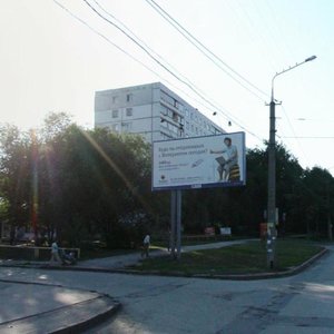 Novo-Vokzalnaya Street, 122, Samara: photo