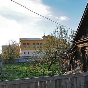 Red Square, 10, Suzdal: photo