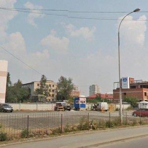 Yekaterinburq, Furmanova Street, 126: foto