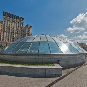 Instytutska Street, No:2А, Kiev: Fotoğraflar