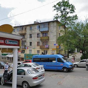 Admirala Oktyabrskogo Street, 15 ، : صورة
