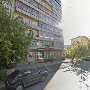 Pichugina Street, 18, Kurgan: photo