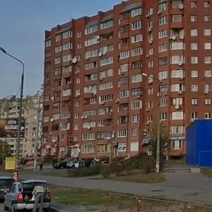 Drahomanova Street, 17, Kyiv: photo