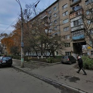 Kyrylivska Street, 118, Kyiv: photo