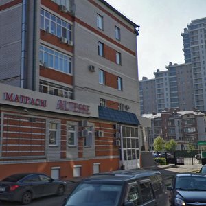 Chistopolskaya Street, 28, Kazan: photo