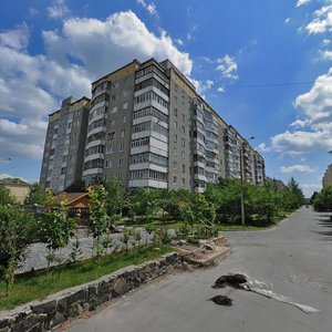 Bukovynska vulytsia, 12, Rivne: photo