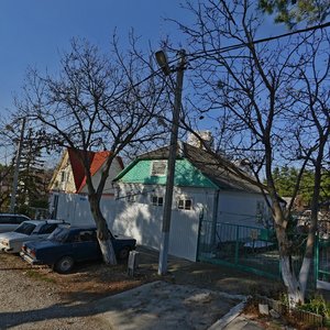 Геленджик, Курортная улица, 9: фото