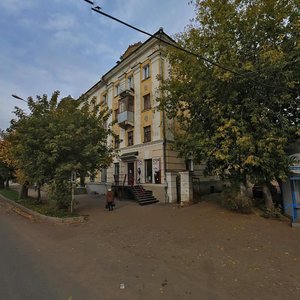 Киров, Улица Герцена, 9: фото