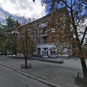Myronosytska Street, 94, : foto