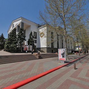 Керчь, Улица Ленина, 46: фото