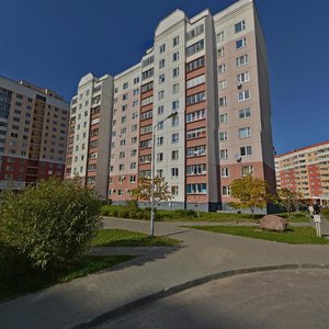 Jezhy Giedrojca Street, 6, Minsk: photo