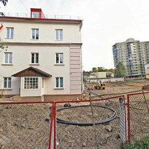 Chyrvonaarmiejskaja Street, 24, : foto