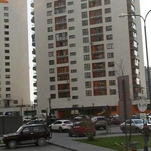 Yu.-R.G. Ervye Street, 30к4, Tyumen: photo