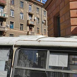Heroes of Kharkov Avenue, 5, Kharkiv: photo