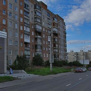 Polyarnye Zori Street, 10, Murmansk: photo