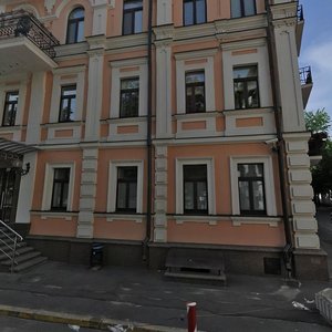 Киев, Рейтарская улица, 3/4: фото