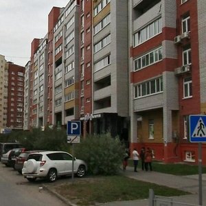 Ulitsa Vasiliya Goltsova, 10, Tyumen: photo