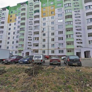 Саратов, Улица имени П.Ф. Батавина, 14: фото