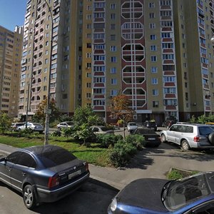 Киев, Урловская улица, 9: фото