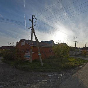 Ulitsa Dementiya Krasyuka, 37, : foto