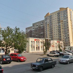 Opalikhinskaya Street, 46, Yekaterinburg: photo