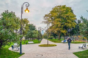 Bolotnaya Embankment, 16/5, Moscow: photo