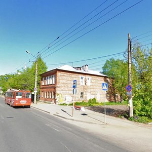 Bragina Street, 9, Tver: photo