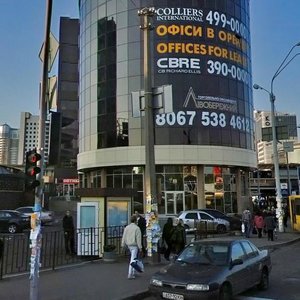 Yevhena Sverstiuka Street, 2А, Kyiv: photo