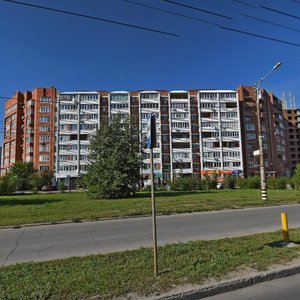 Тольятти, Улица Баныкина, 16Б: фото