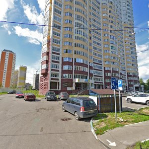 Aviakonstruktora Petlyakova Street, 25, Moscow: photo