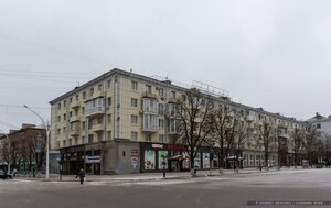 Луганск, Площадь Героев Великой Отечественной войны, 10: фото