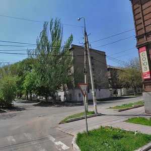 Мариуполь, Митрополитская улица, 42: фото