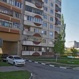 Старый Оскол, Микрорайон Лесной, 10: фото