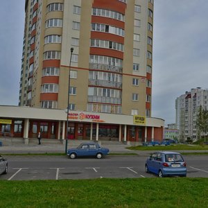 Kaliesnikava Street, 18, : foto