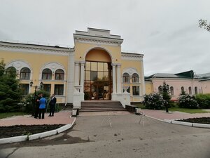 Irtyshskaya naberezhnaya, 9, : foto