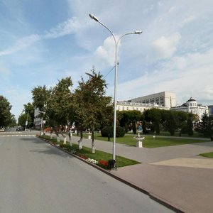 Volodarskogo Street, 43, Tyumen: photo