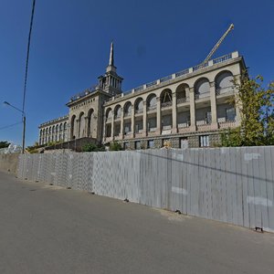 Dubrovinskogo Street, 1, Krasnoyarsk: photo