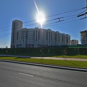 Dziarzhynskaga Avenue, 74, : foto